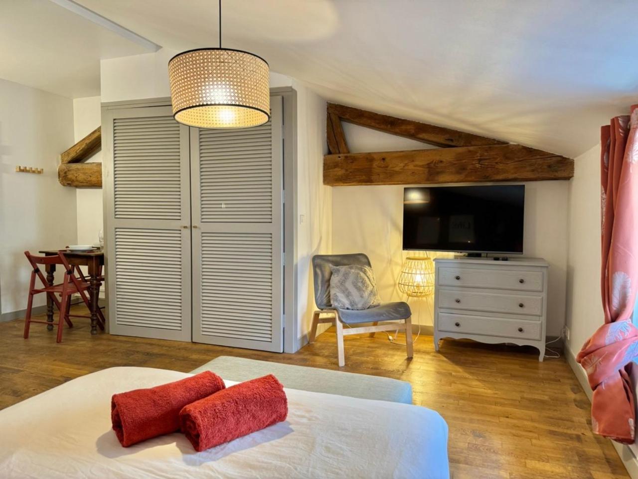 Studio Opera - Place Des Terreaux - Dreamy Flat Lyon Bagian luar foto